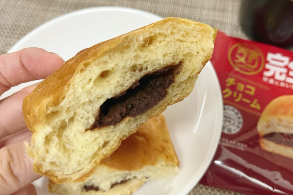 完全メシパン、チョコ味の実食レビュー