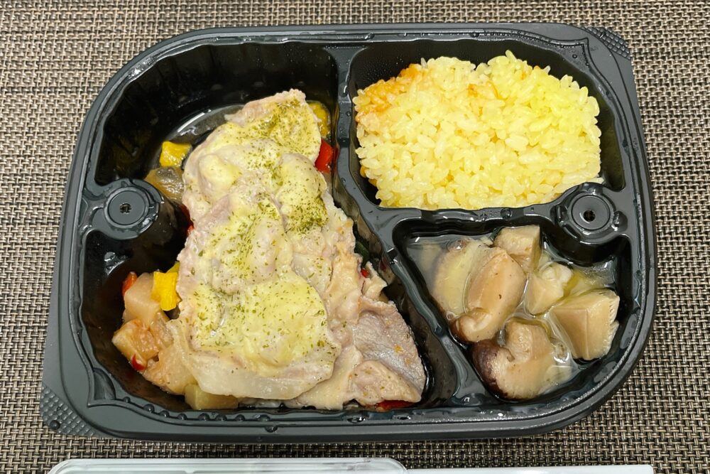オイシエダイニング(oishiedining)のメニューを実食レビュー