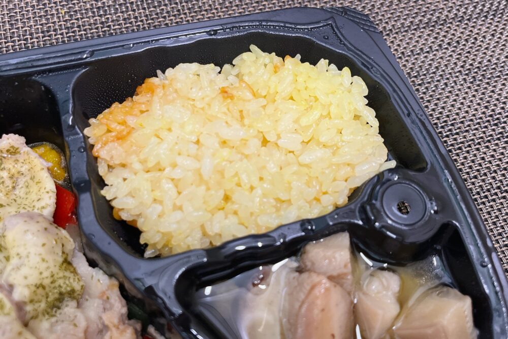 オイシエダイニング(oishiedining)のメニューを実食レビュー