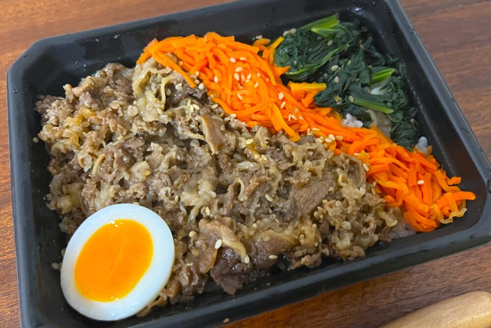 いしの屋の冷凍弁当の実食レビュー