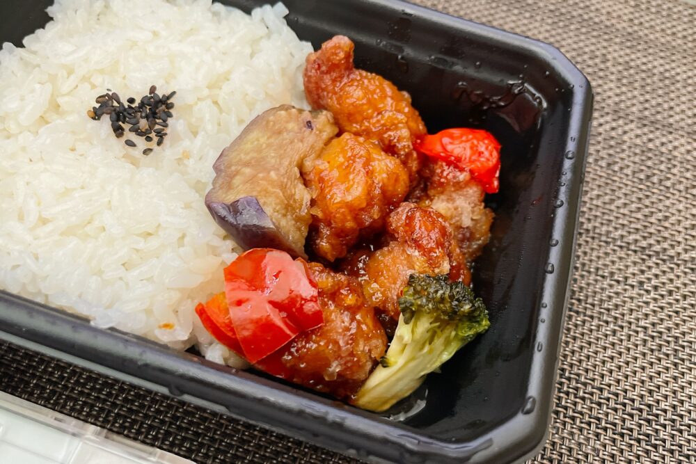 いしの屋の冷凍弁当の実食レビュー