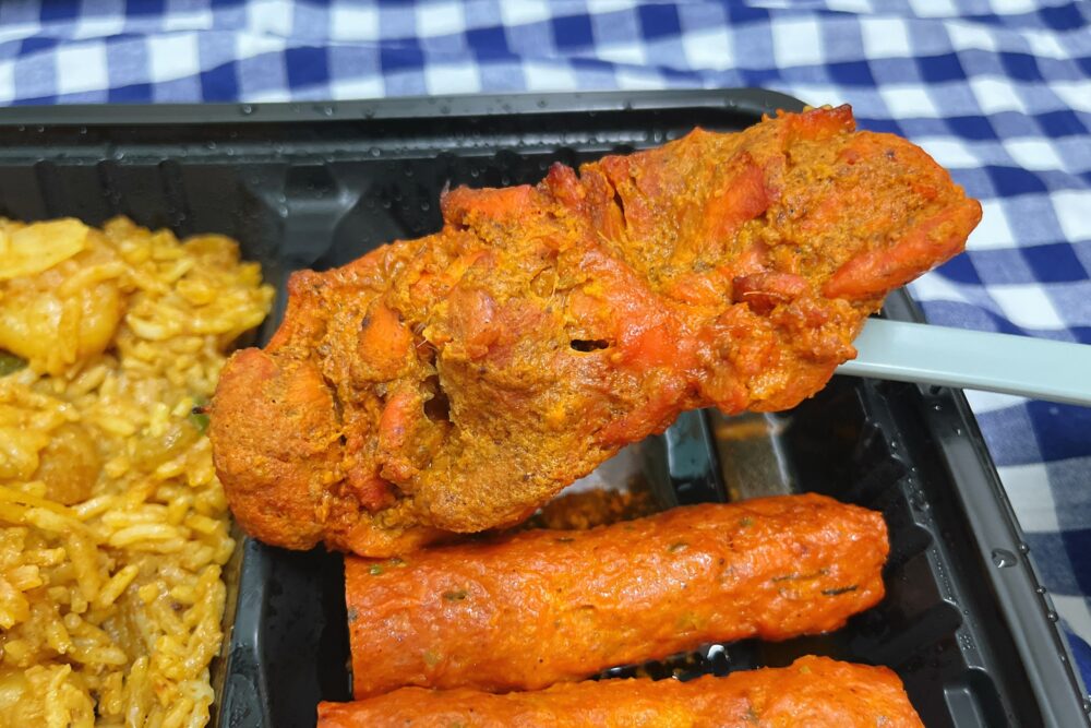 アールティのインドカレー弁当を実食レビュー