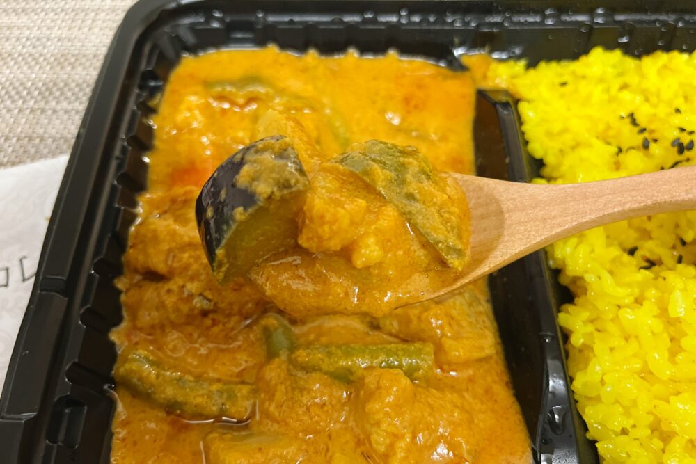 アールティのインドカレー弁当を実食レビュー