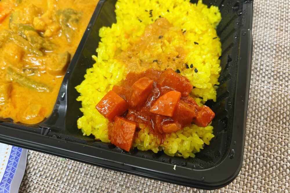 アールティのインドカレー弁当を実食レビュー