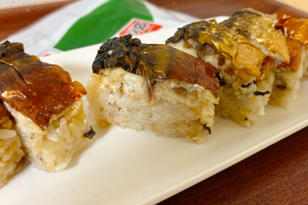 いしの屋の冷凍サバ寿司を実食レビュー
