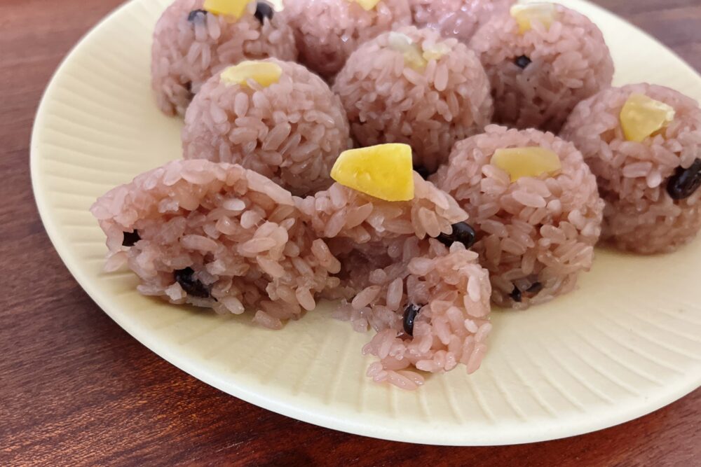 いしの屋の赤飯を実食レビュー