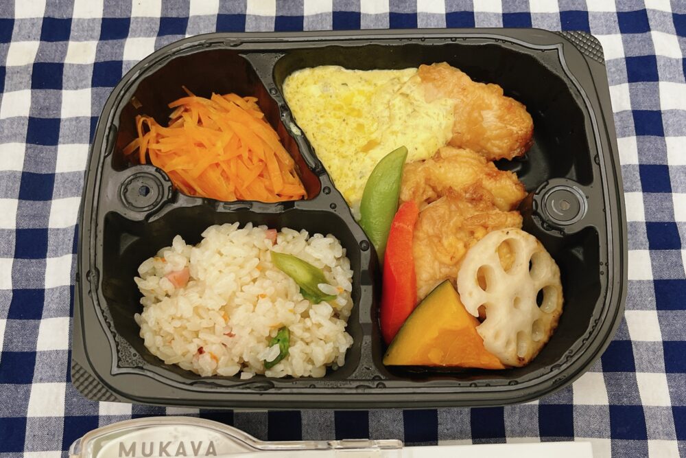 オイシエダイニング(oishiedining)のメニューを実食レビュー