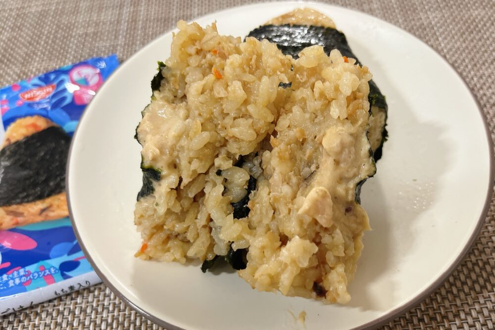 完全メシDELIおにぎりを実食レビュー