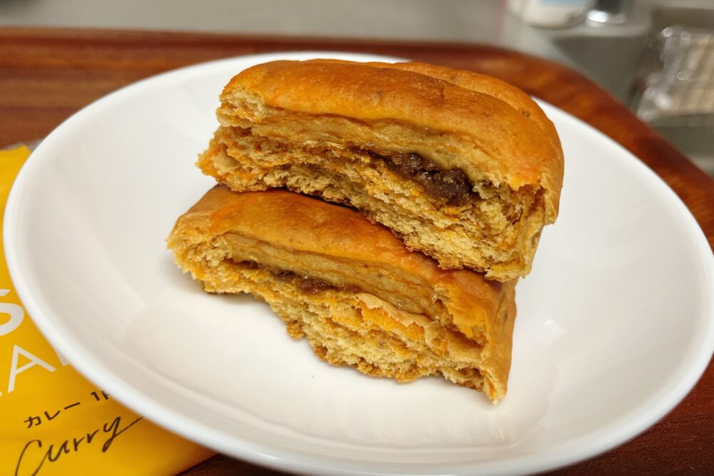 ベースブレッドのカレー味